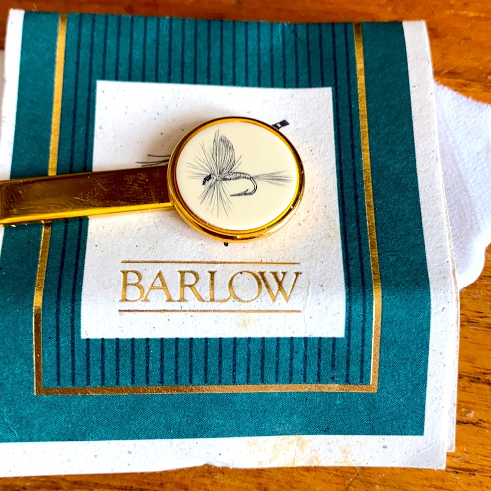 VTG Barlow scrimshaw gold look fishing fly tie bar